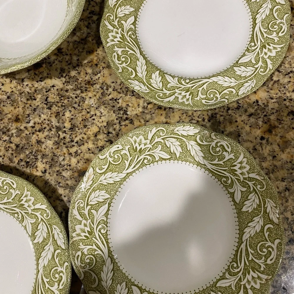 8 VTG J & G Meakin England Sterling Renaissance Green 1 Soup 3 Cereal 4 Saucers